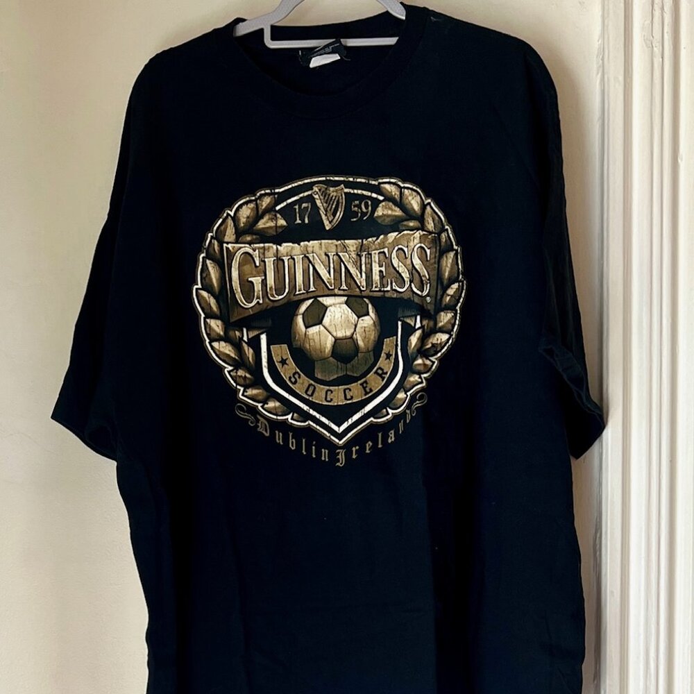 Guinness Soccer  black t-shirt,  3XL made in America with Arthur Guinness